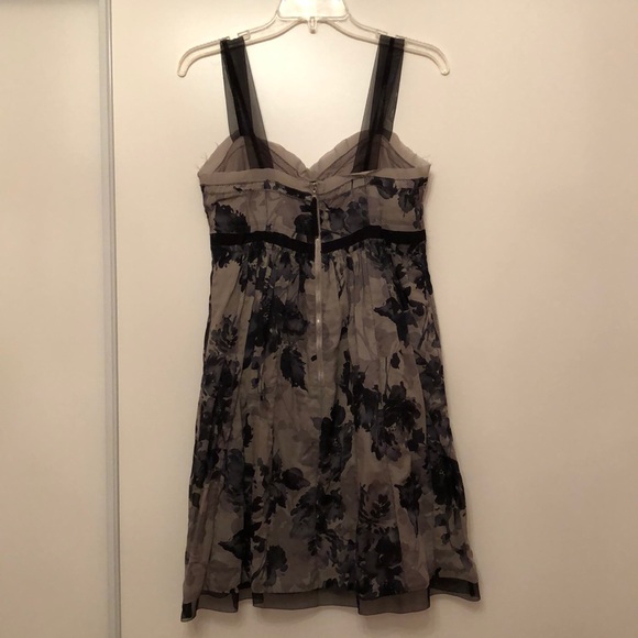 NWT Loft Grey and Black Dress Size 6P - Picture 4 of 5